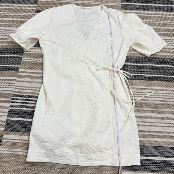 Everlane Dress Women's 10 Bone Seersucker Wrap V Neck Balloon Sleeve Mini - Picture 11 of 14